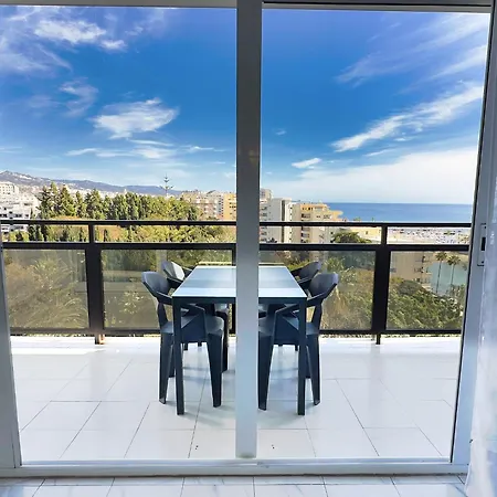 Skol 727 Lovely 2 Bedroom Duplex In Center