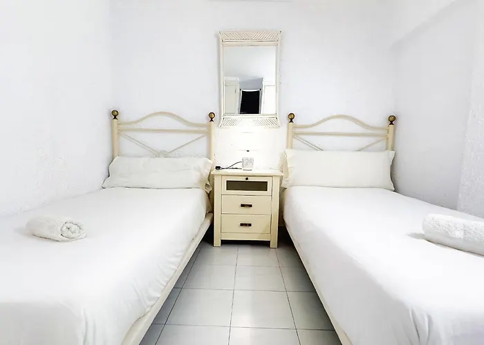 Skol 727 Lovely 2 Bedroom Duplex In Center Marbella